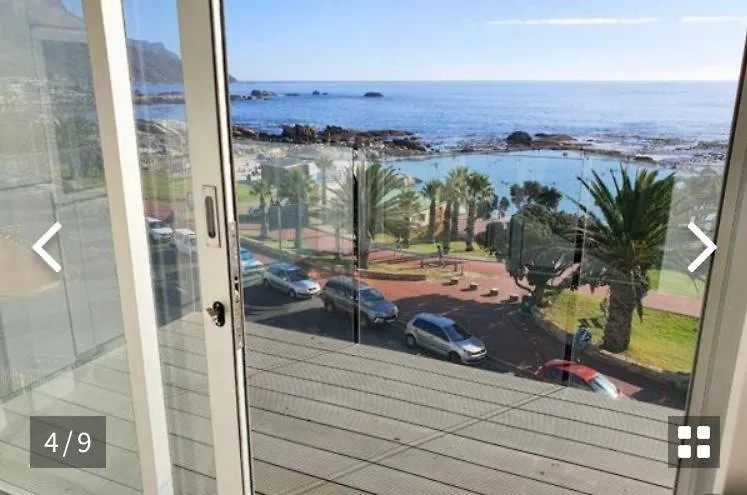 Camps Bay Beach Front Apartment Città del Capo